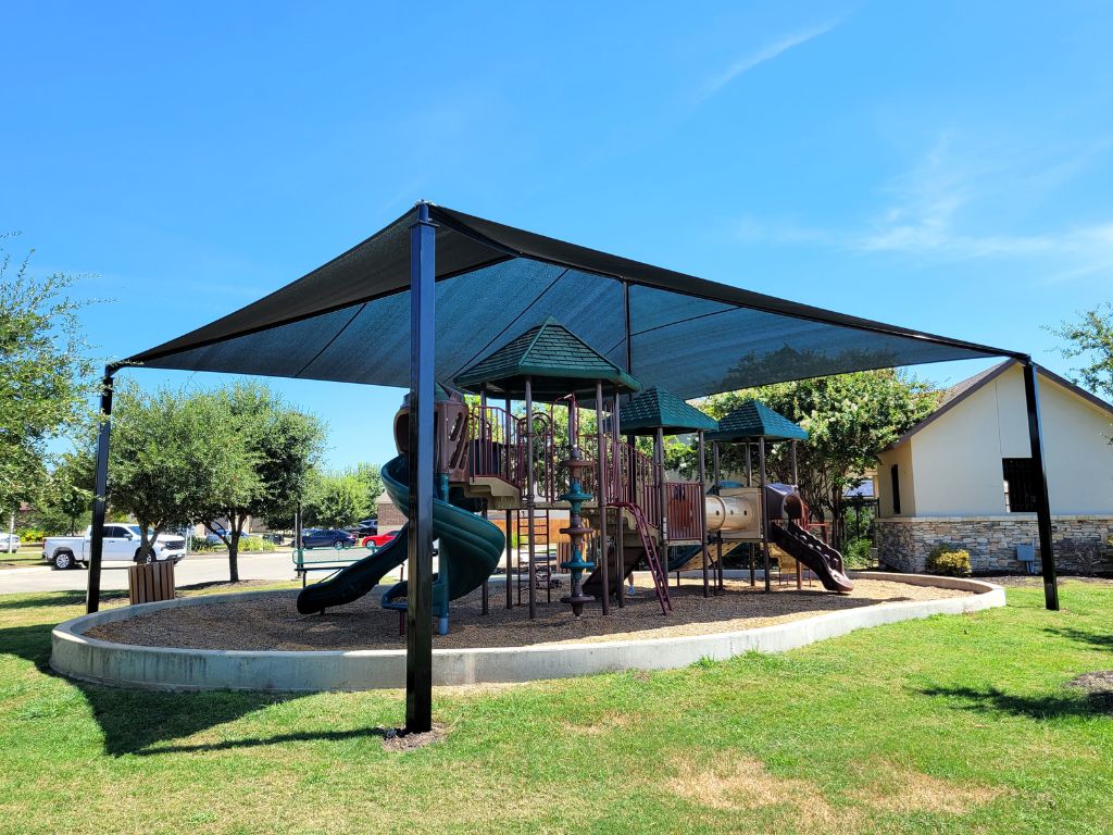 4-Post Hip Shade Structure