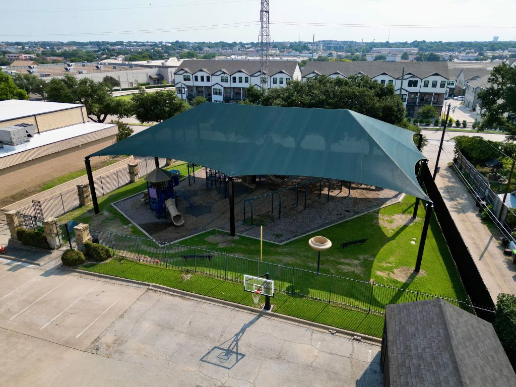 Curved Cantilever Shade Structure