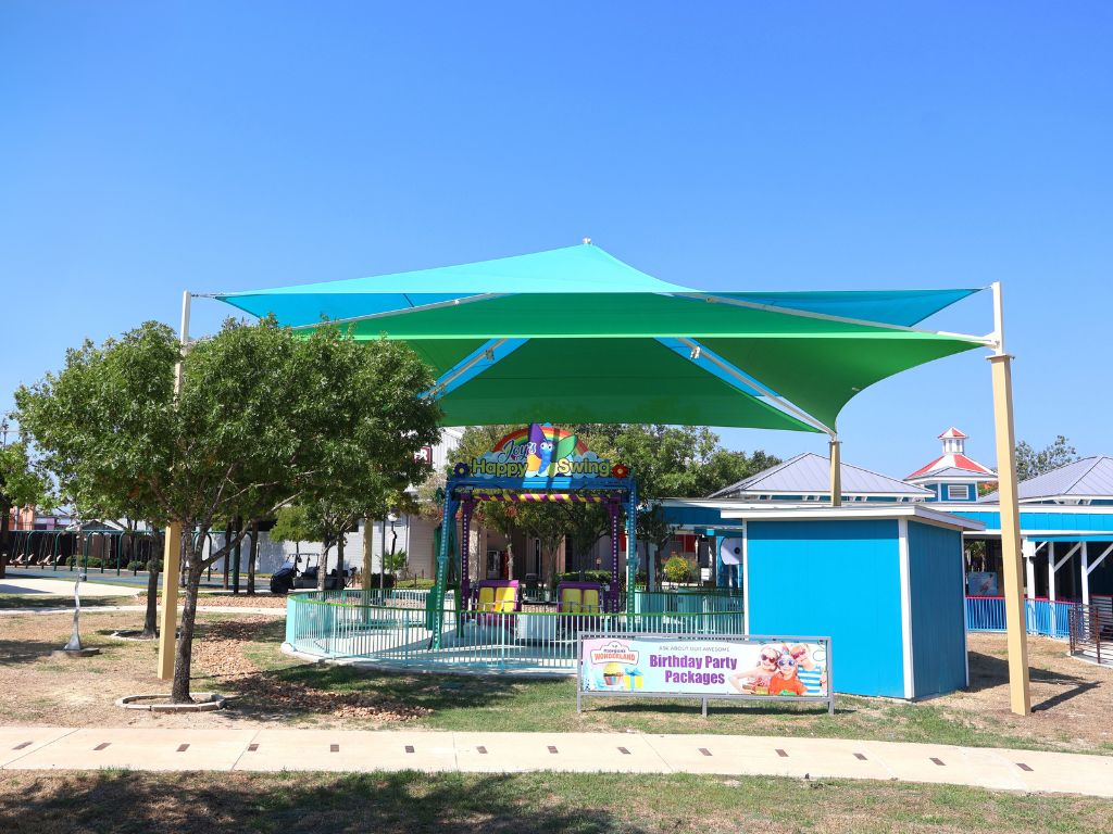 Interlocking Hip Cantilever Shade Structure